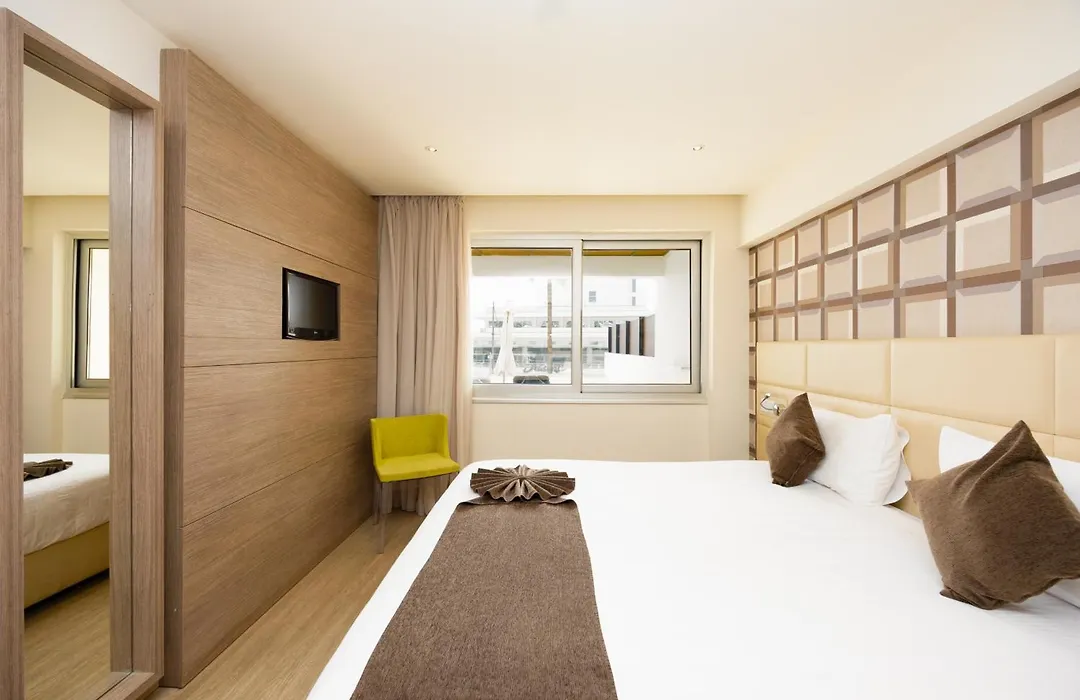 Melpo Antia Hotel & Suites-1