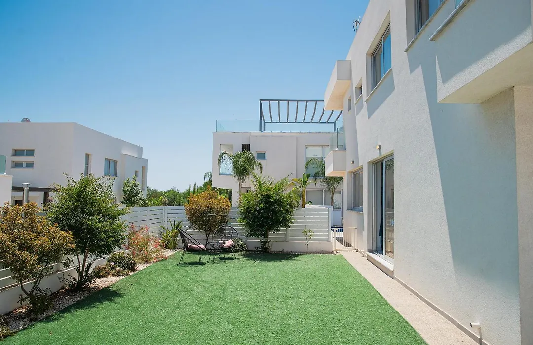 Levanda Hills Villa Ekaterina 3 Bdrm-1