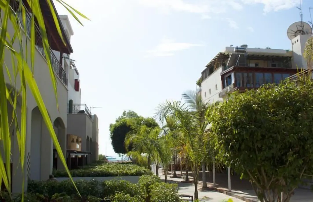 Sunrise Arches Apartments-1