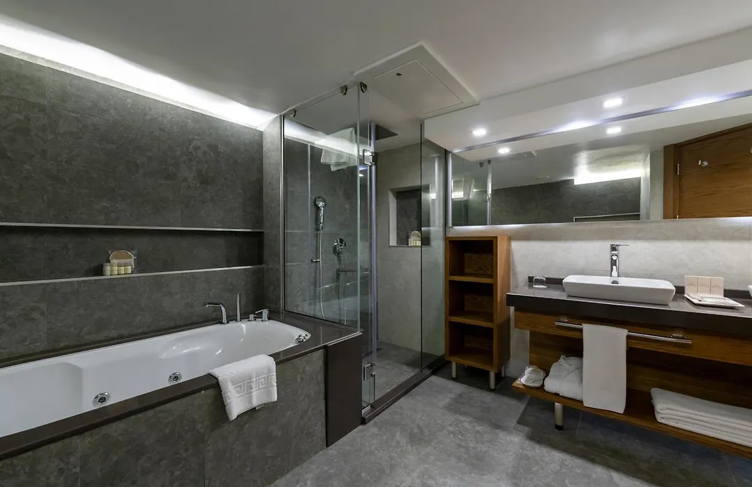 Salamis Bay Conti Resort Hotel & Casino-1