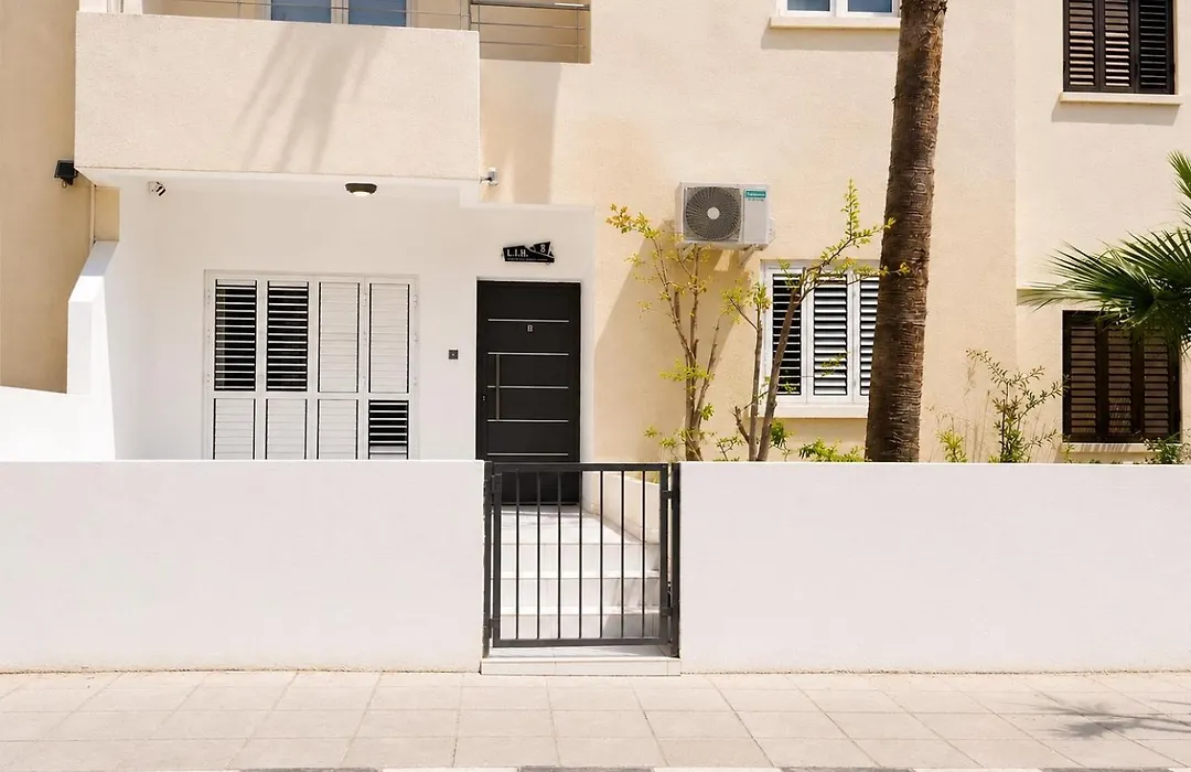 Luxury Industrial House 8-1