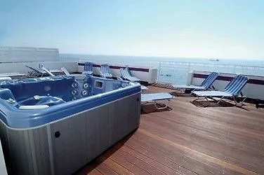 Apartments Pier Beach-1