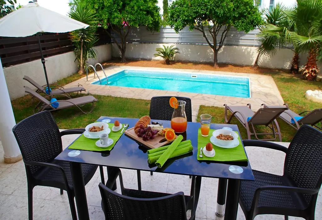 Yioula Villa-1