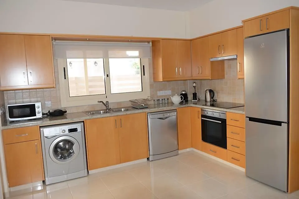 Anthorina Villa 10-1