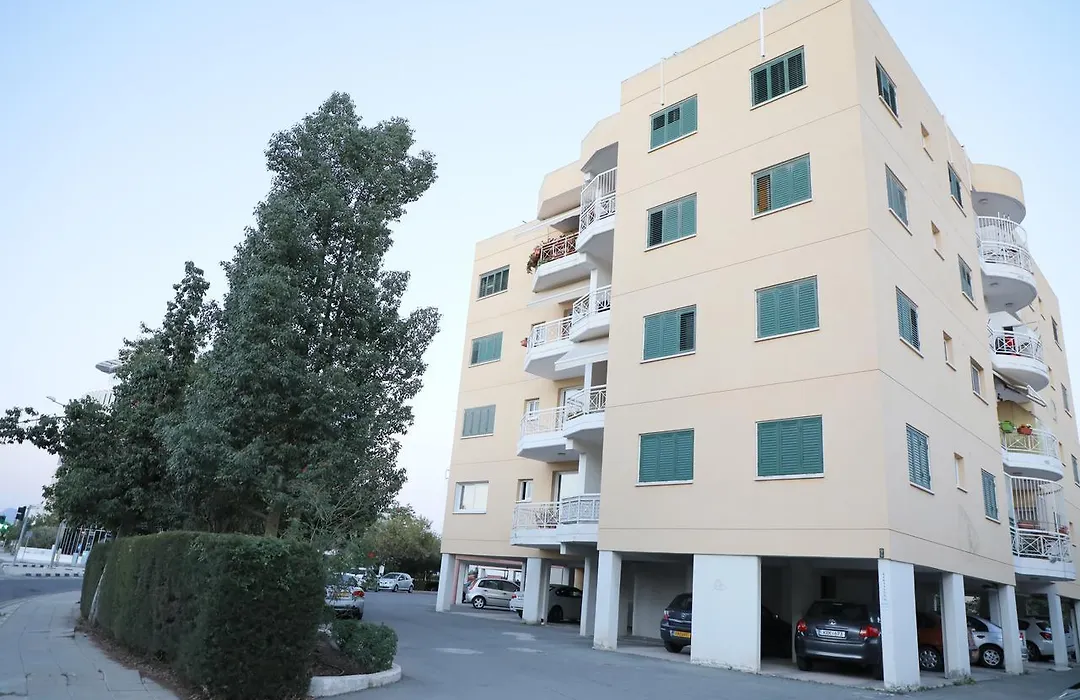 Bianco E U Apartment-1