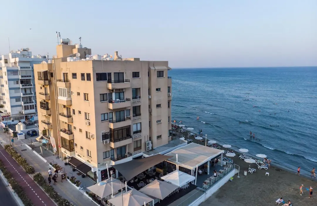 Lazuli Sea View-Beachfront Ap 405-1
