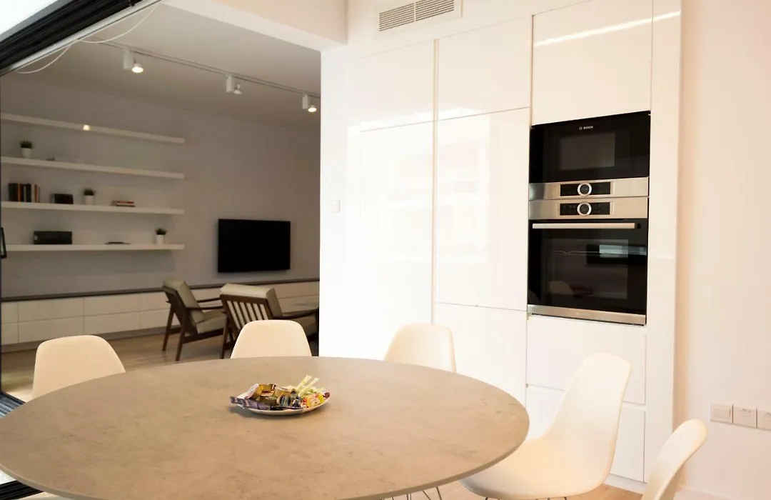 Solferino 67 West With Pool-1