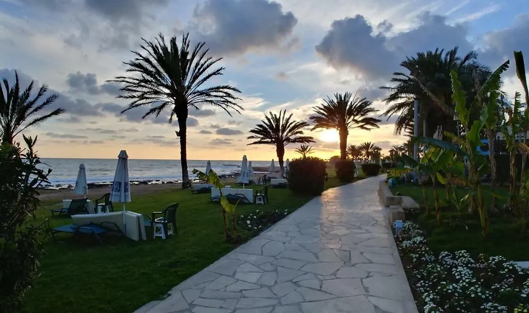 'Chez Antoine' Pool-View 5Min From Sea-1