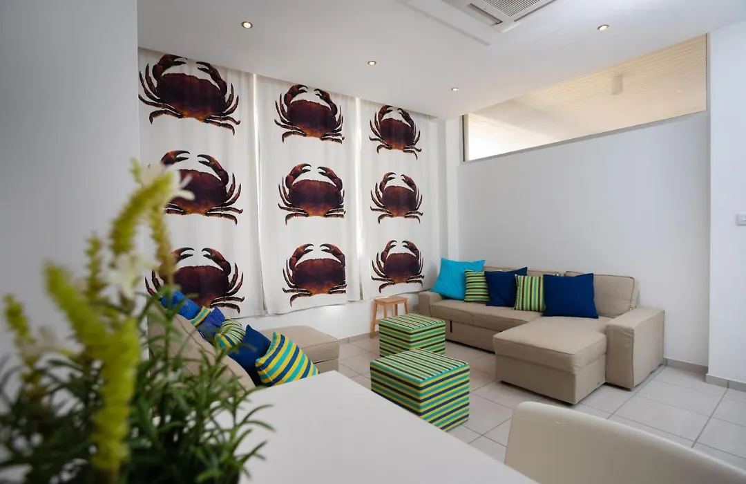 Athenaeum Beachside Apt By Trulycyprus-1
