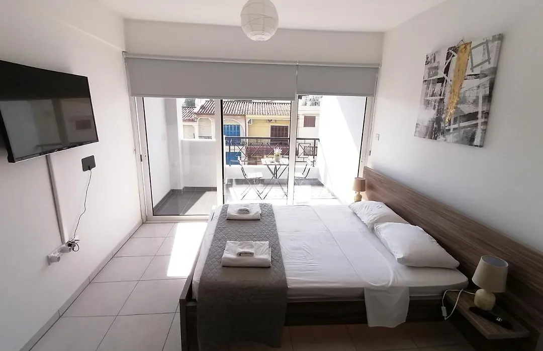 Must Stay - City Center-1