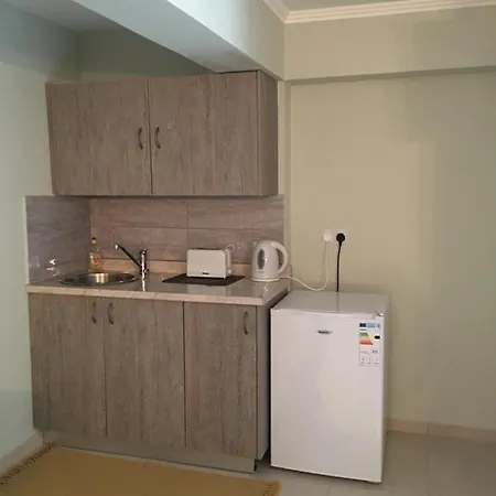 Livadia Studio-2