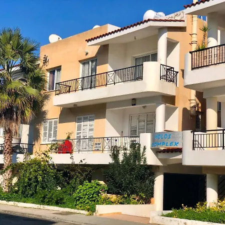 Lighthouse Beach Apartment-2