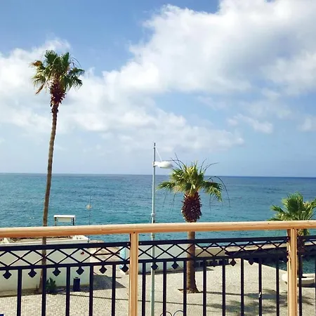 Poseidon 51 - Beachfront Two Bedroom Apartment-3