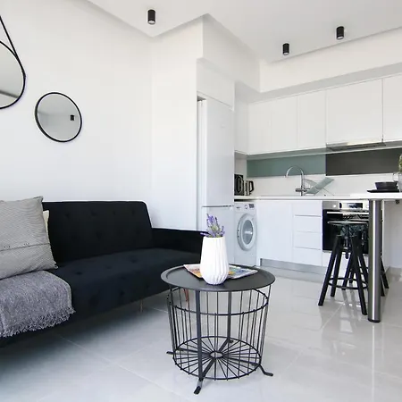 Phaedrus Living Seaside Luxury Flat Athina 108-2