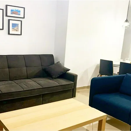 Secondhome102-3