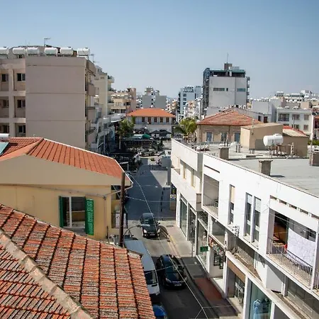 Lakis Court-3