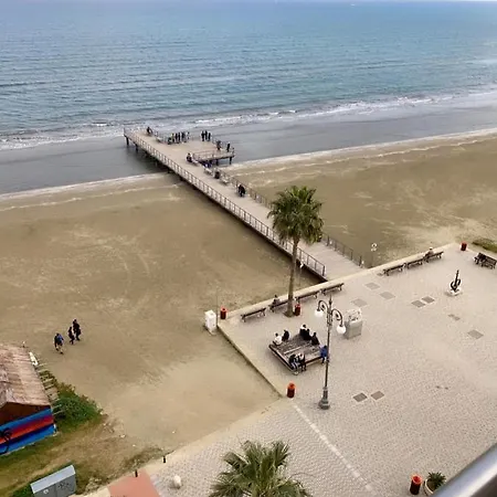 Larnaca Room, 50M To The Finikoudes Beach-2