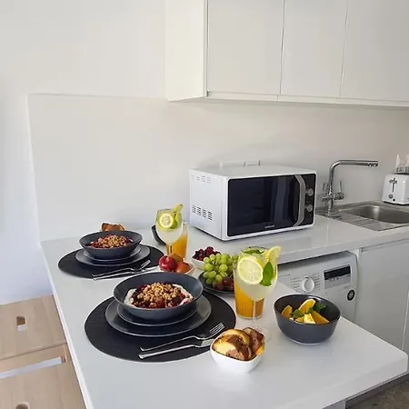 Phaedrus Living Seaside Luxury Flat Athina 113-2