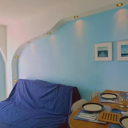 Stay Blue Apartment-2