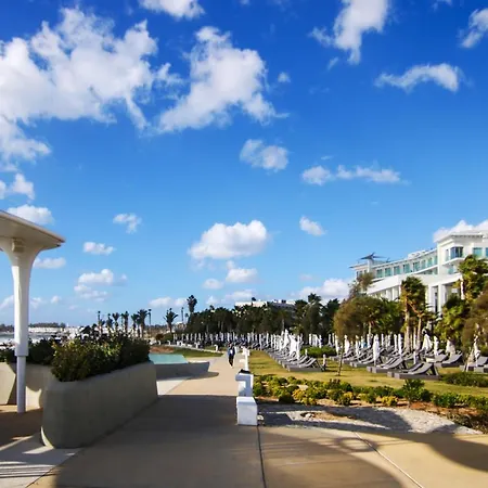 Phaedrus Living: Seaside Luxury Flat Limnaria 152-3