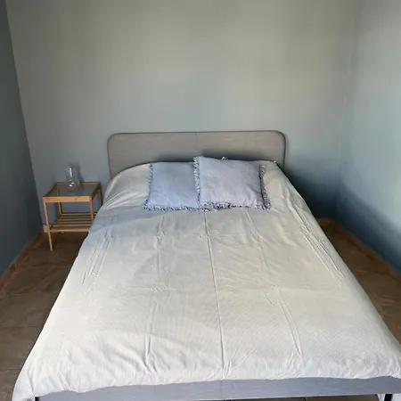 Boutique One Bedroom Historic Centre-3