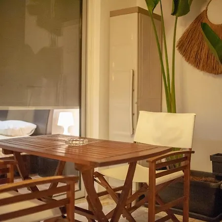 Modern Apartment 200M From The Beach-3