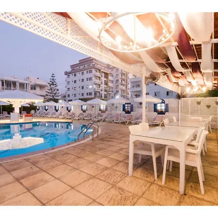 Sammy'S Hotel-2