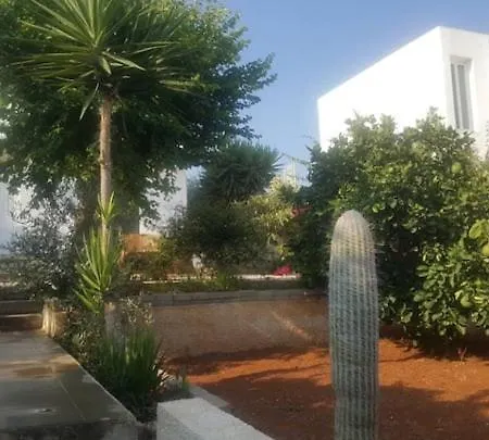 Epistimi 3 Bedroom Holiday House-2