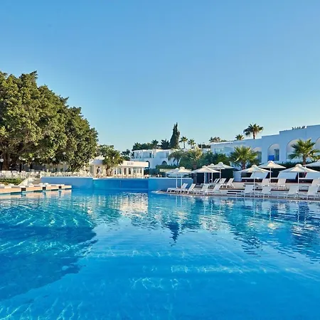 So Nice Beach Resort-2