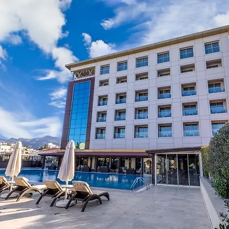 Grand Pasha Hotel & Spa Kyrenia-2