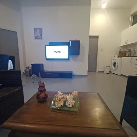 Mediterranean Flat-2