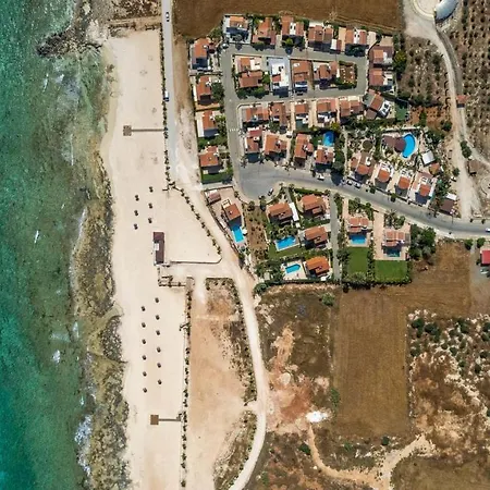 Sirens Beach House-3