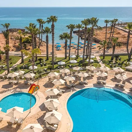 Louis Althea Beach-3