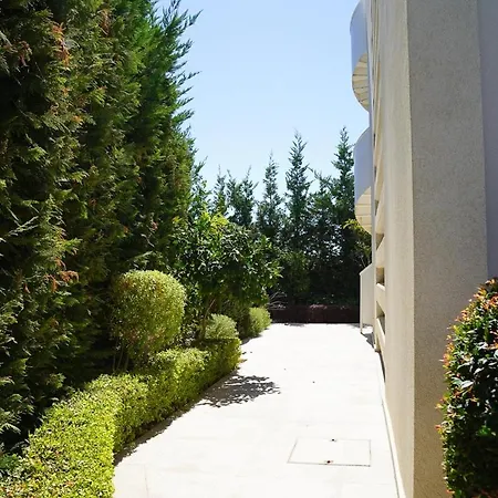 Luxury Villa Next To Parklane Hotel.-3