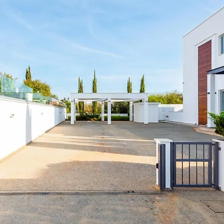Seafront Villa Cecelia By Ruidoso Luxury-3