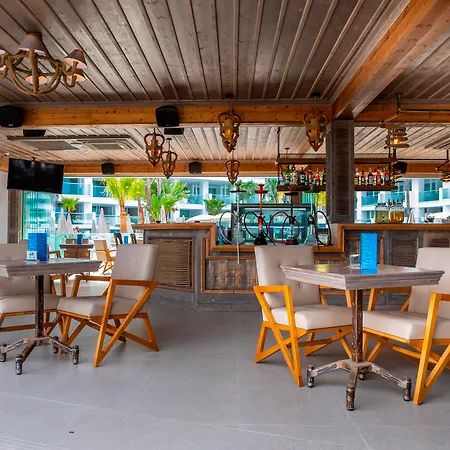Limanaki Beach Hotel&Suites-3