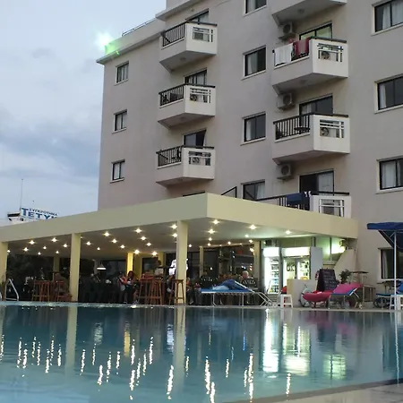 Livas Hotel Apartments-3