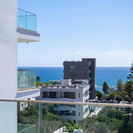 Sanders Dione Residences - Pleasant 2-Bedroom Apartment With Sea View-2