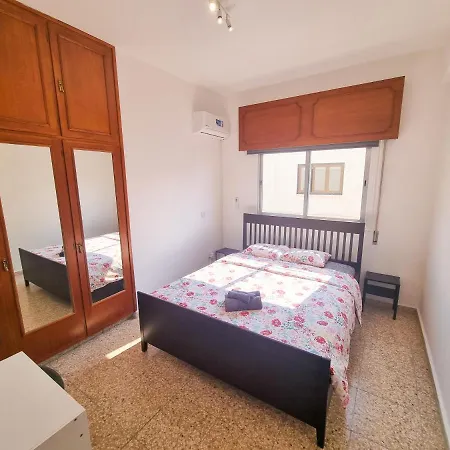 Luxury City Rooms - Smart Tv With Netflix-2