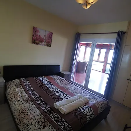 Galatex Beachfront 1St Line Sea View Suites - Best Location Peaceful Green Place-2