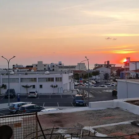 Bee Hostel Paphos-3