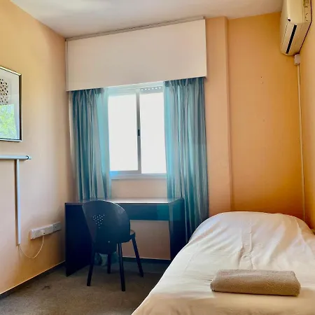 Private Room In A Shared Flat At Best Location-2