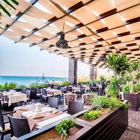 Vuni Palace Premium Hotel & Spa & Casino Beachfront Location !-3