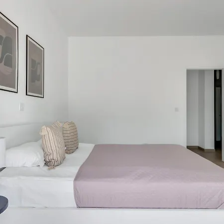 Sanders Sun City - 3-Bdr Apt With Shared Pool-3