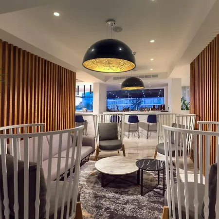 The Blue Ivy Hotel & Suites (Adults Only)-2
