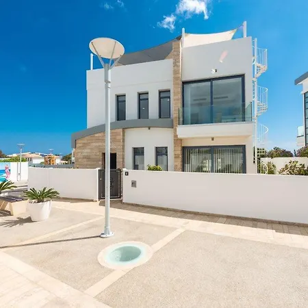Lombardi Villa-2