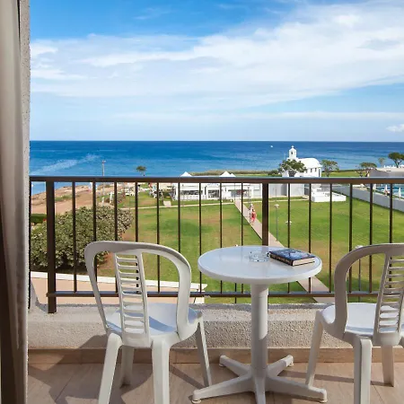 Penelope Beach Hotel Apts-3
