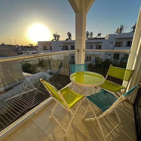 Ha.De.Co. Holiday Apts-3