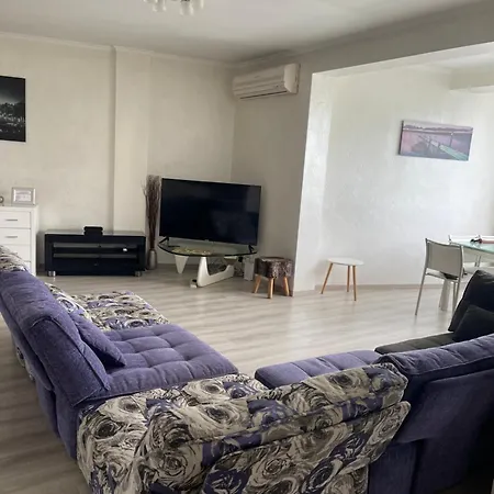 Galaxy Court Modern Apartment-2