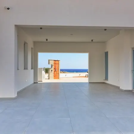 Beachfront Luxury Villa Idania-3